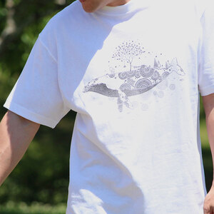 かめいち堂 大きなザトウクジラのTシャツ Mサイズ 選べる サイズ 半袖 綿100% コットン オリジナルデザイン プリントTシャツ おしゃれ 男女兼用 メンズ レディース 服 ファッション ギフト 