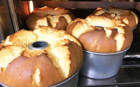 手作りシフォンケーキ プレーン【20cm】 洋菓子 焼き菓子 スイーツ 岐阜市/手作りシフォンケーキのお店　庵[ANAY006]