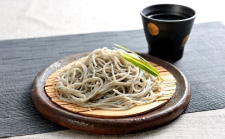 黒胡麻麺 麺類 手延べ 銀四郎めん 粒ごと 黒胡麻麺