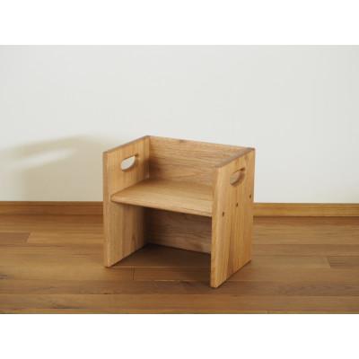 ふるさと納税 川越市 【UMEBACHI FURNITURE】 数量限定　くるみ材の箱いす 1台　子供イス　踏み台　国産材