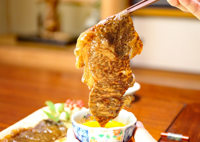 チルド 宇陀里牛 ロース 薄切り シート巻き 約250g ／ ふるさと納税 ふるさと 牛肉 肉 250g クラシタ リブロース サーロイン すき焼き しゃぶしゃぶ 焼きしゃぶ 和牛 父の日 正月 お中