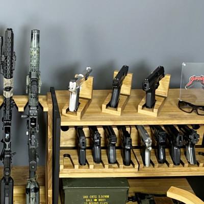 ふるさと納税 横手市 WOOD WORKS 日本製 ガンスタンド 1丁掛 3個セット【本体カラー:ライトブラウン】 |  | 02