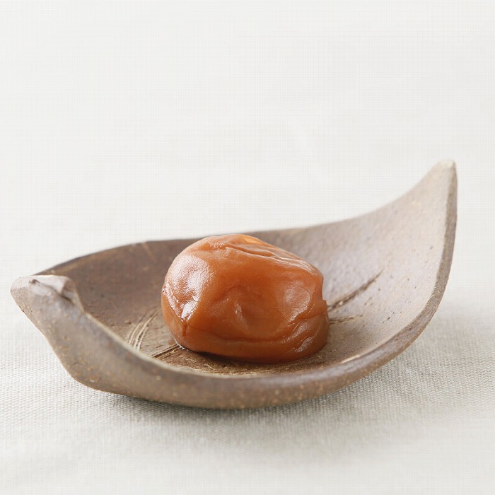 甘口田舎梅干し1kg[中玉]2Lサイズ　紀州南高梅　うめぼし 和歌山産(化粧箱入)　紀伊国屋文左衛門本舗【TC28】