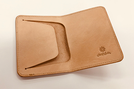 国産牛ヌメ革　コインケース