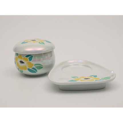 工房 賜光窯 有田焼 ラスター彩色 ポピーと山茶花 ソーサー付ペア小蒸碗 A20-298_イメージ3