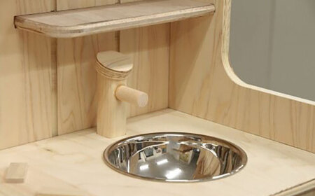 ひのきのままごとキッチン（組み立て式） 木製玩具 おもちゃ ギフト プレゼント 白川町 / 株式会社トーホー[AWAN002]