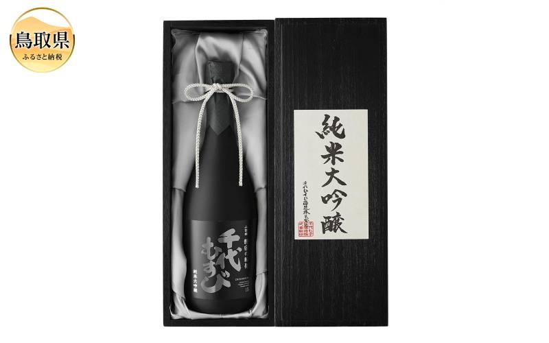 
                  純米大吟醸　山田錦15　静寂の輪舞_T2600424
                