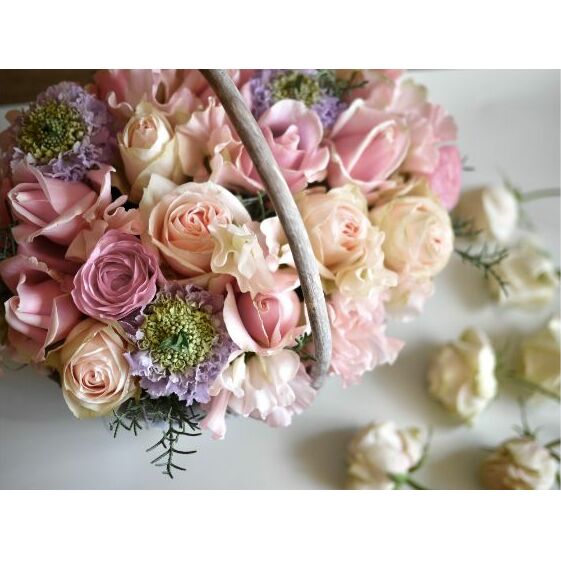 【ふるさと納税】バラ アレンジメント L フレンチスタイル 花 薔薇 お花 生花 フラワー 葉 誕生日 贈り物 季節 植物 記念日 新鮮 ギフト プレゼント 色 お取り寄せ 送料無料 神奈川県 平塚市