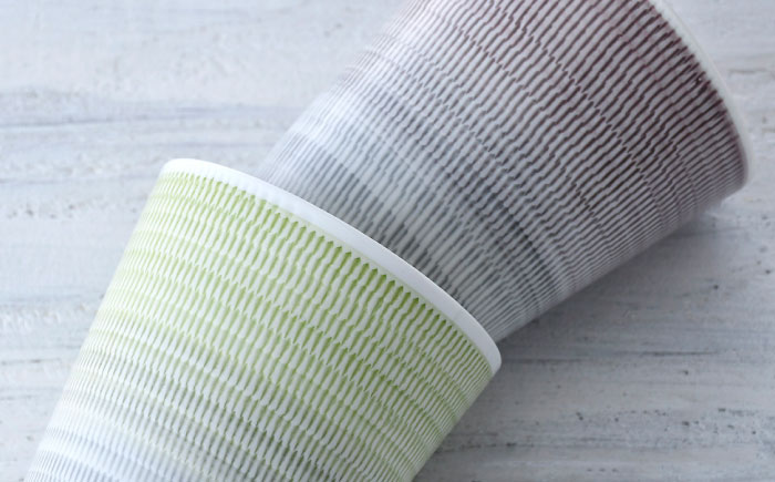 【波佐見焼】色染め流し フリーカップ （大） パープル・グリーン【一真窯】 [BB60]