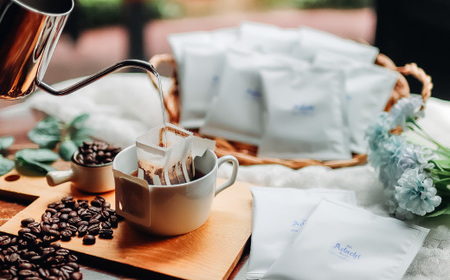 コーヒー ブルーマウンテン ドリップバッグ １０袋 ～ カフェ・アダチ 自家焙煎 珈琲 ドリンク 飲料 カフェアダチ
