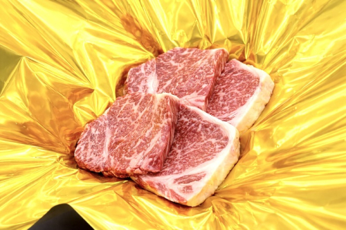 （冷凍）松阪牛 厚切り サーロインステーキ 600g B-140 ／冷凍　瀬古食品　ふるさと納税　牛肉　松阪肉　名産　ブランド　霜ふり本舗　三重県　大紀町