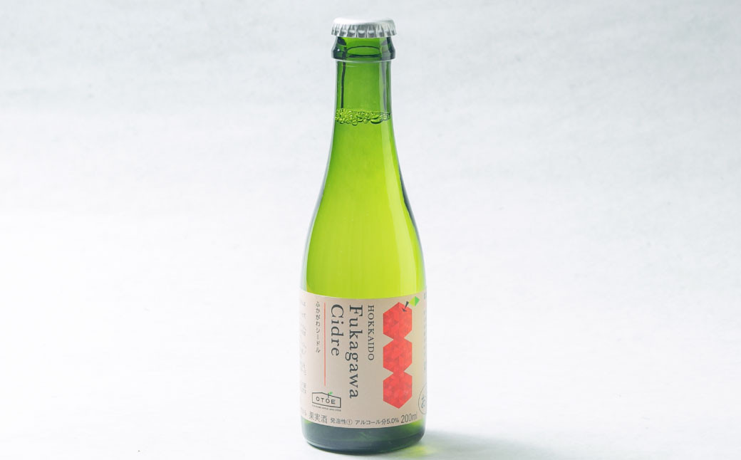 北海道深川市産りんご使用 果実酒 ふかがわシードル 飲みきりサイズ＜中口＞ 200ml×12本セット