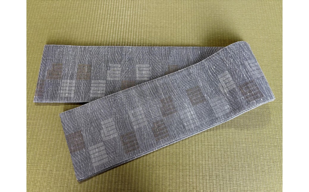 丹後帯 半幅帯「源氏香」（グレー） 半幅帯 源氏香 絹糸 シンプル 贅沢 軽い 美しい グレー グレー色 ふるさと納税 帯 ふるさと納税 半幅帯 ふるさと納税 着物 ふるさと納税 着物小物 ふるさと納税 和服 FY00031