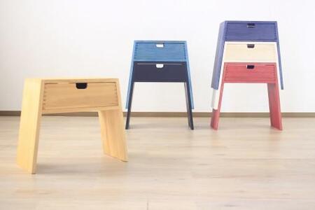 【PRIMO スタッキングスツール ヤマブキS】★腕利きの職人が仕上げたマットな高級感のある色彩と色褪せにくいセラウッド塗装 便利な収納付きで軽くて丈夫な実用性も兼ね備えたスツール