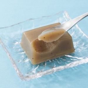 【夏季限定】＜京都栗菓匠 若菜屋＞栗水ようかん 12個入 高級純国産栗使用《ようかん 羊羹 水ようかん 国産 栗 自家製 栗餡 くり あん》◇