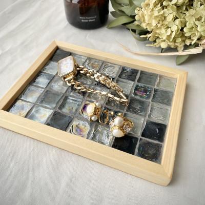 ふるさと納税 智頭町 ガラスタイルトレイ小・大各1枚セット(ブラック・フラットフレーム) |  | 02