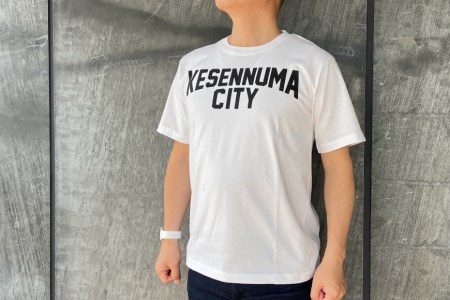 Tシャツ 気仙沼 KESENNUMA CITY Tシャツ Lサイズ ホワイト 1枚 ご当地Tシャツ メンズ レディス 半袖 お土産 / 愛隣オフセット印刷社 / 宮城県 気仙沼市