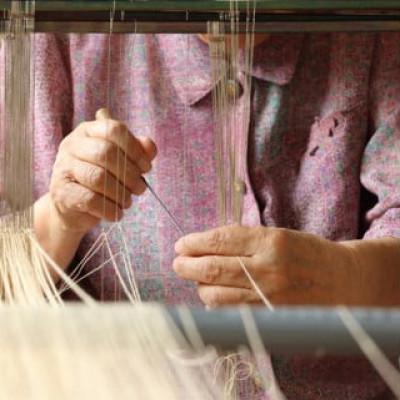 ふるさと納税 丸森町 佐野地織:しるくの名刺入れ(色味:赤×紺) |  | 02