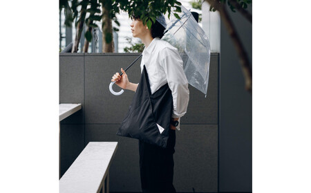 利き手を選ばないショルダートート　Niji　Super water repellent