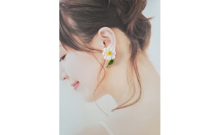 【マーガレット ピアス】