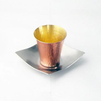 ふるさと納税 燕市 こぼれ酒セット サケムード(SAKEMOOD) 純銅 65ml おちょこ 酒グラス 受け皿付 銅製 |  | 01