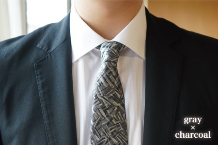 【TORAW】TORAW035 グレー×チャコール  ネクタイ シルク メンズ 男  ビジネスネクタイ スーツ シルクネクタイ メンズ 男  ネクタイ シルク ビジネスネクタイ 贈り物 メンズ 男 シ