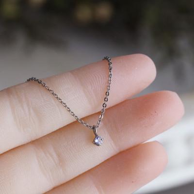 ふるさと納税 弥彦村 純チタンタンザナイトの一粒石ペンダント 誕生石 ネックレス 変色しにくい ギフト 新潟県 弥彦村 |  | 02