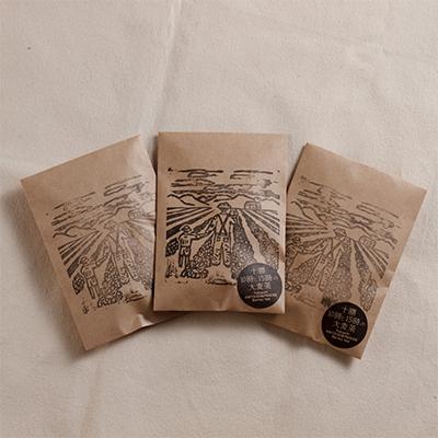 ふるさと納税 豊頃町 【毎月定期便】二条大麦100%「十勝10時と15時の大麦茶」7包×7袋【3回定期便】448 全3回 |  | 02