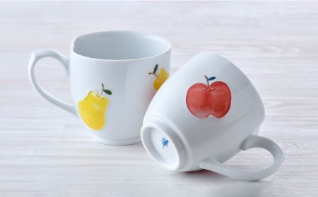 【波佐見焼】りんご・ラフランス マグカップ ペアセット 食器 皿 【松幸陶芸】 [HB45] 波佐見焼