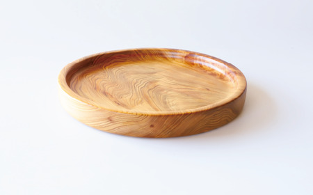 【屋久杉で創った】丸盆(直径24cm)(高橋工芸/029-1873)工芸品 お盆 おぼん トレー キッチン 食卓 おしゃれ シンプル シック 屋久杉 杉 木 木工 木材 インテリア 装飾 家 リビング