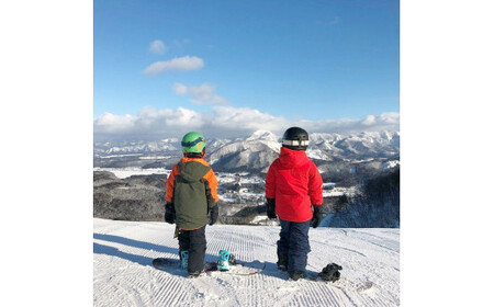 山形県最上町赤倉温泉スキー場　1日リフト券　(大人1枚　子ども2枚)