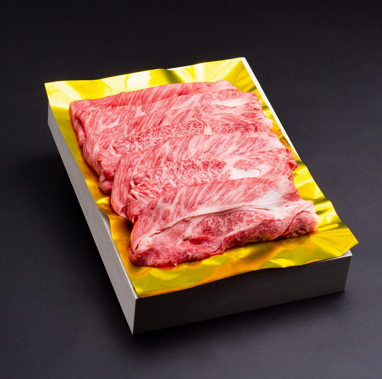 
松阪牛　しゃぶしゃぶ用　ロース　肩ロース　400g　B-47／冷凍　瀬古食品　ふるさと納税　牛肉　松阪肉　名産　ブランド　霜ふり本舗　三重県　大紀町
