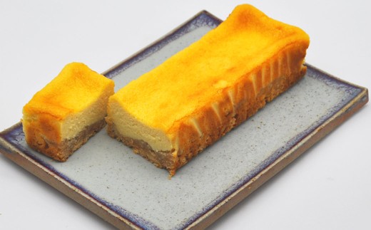 製餡所がつくるベイクドあんチーズケーキ 白2本セット 【口溶け あんこ ケーキ スイーツ チーズケーキ クリームチーズ 生クリーム てんさい糖 お菓子 岡山県 倉敷市 人気 おすすめ】