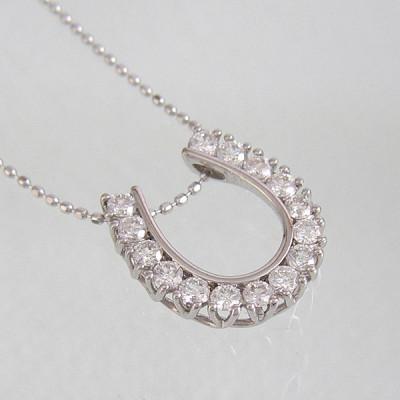 ふるさと納税 南アルプス市 ejブランド『ロマネスク』ホースシュー馬蹄ネックレス 　Pt900/ダイヤモンド0.50c