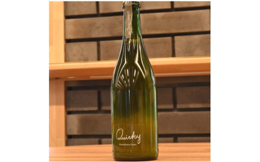 微炭酸シャルドネ　Quirky 750ml【1780802】