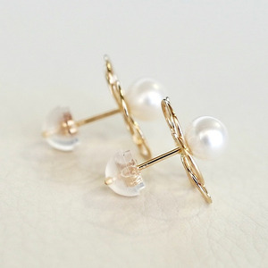 【ジュエリー】K10 イエローゴールド パール 真珠 フラワー ピアス 保証書付 SE-1858 242-012