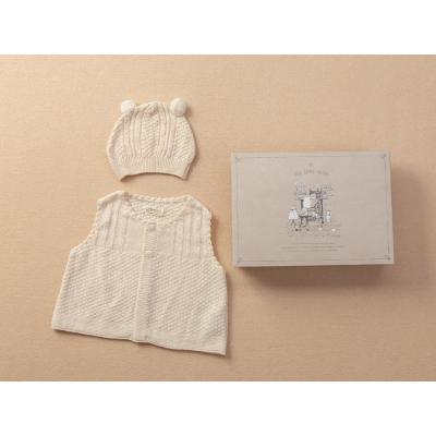 ふるさと納税 横浜市 ニットベスト&amp;ぼうし　ギフトボックス付き TAK115