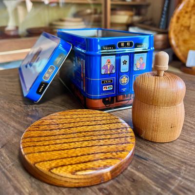 ふるさと納税 若桜町 両面コースター・七味入(若桜鉄道　列車缶セット) |  | 01