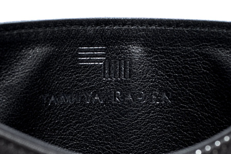 ＜TAMIYA RADEN/民谷螺鈿＞Sea shell Smart Wallet ver.2 ミッドナイトブルー　＊プレゼントパッケージ