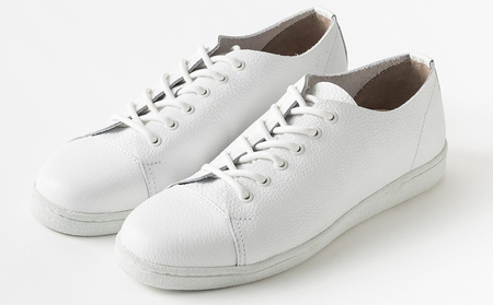 U-DOT [レザースニーカー] WHITE(サイズ：26.0cm)