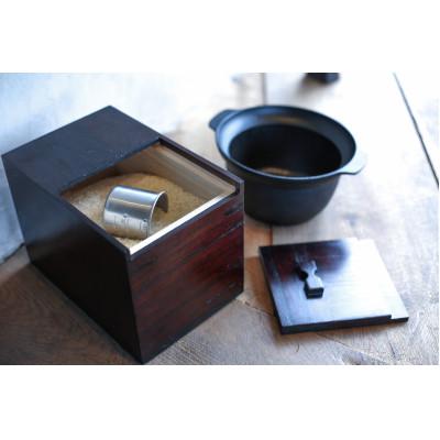 ふるさと納税 奥州市 岩谷堂の箪笥職人が作る 米びつ 5kg用 漆仕上げ Iwayado craft [AF004] |  | 03