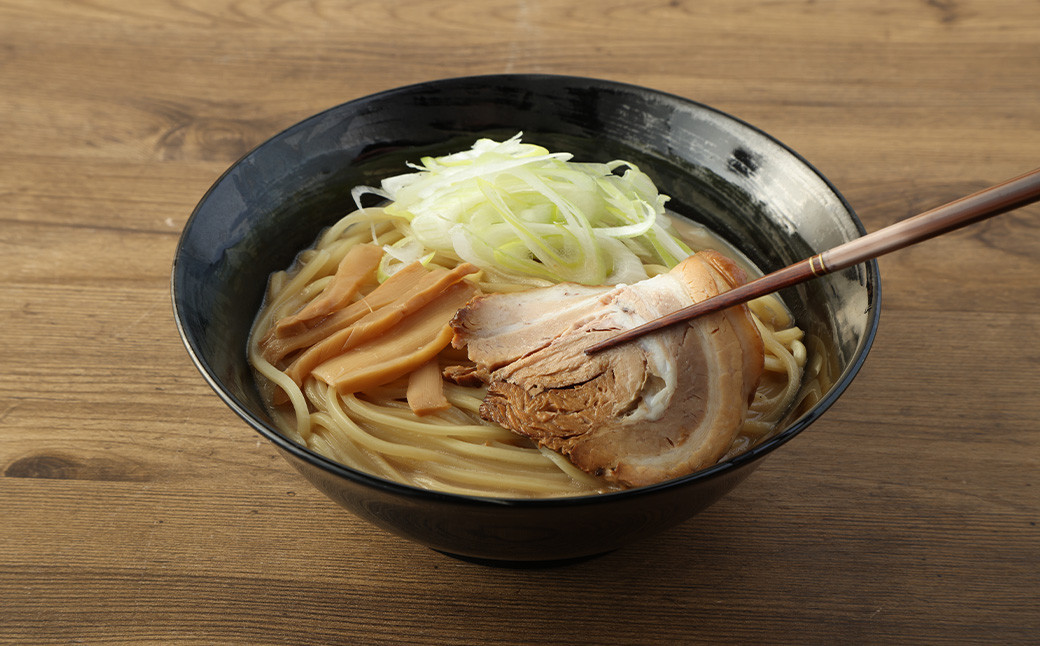 東京食堂 の 自家製 豚骨 醤油 ラーメン 4人前 拉麺 瞬間冷凍