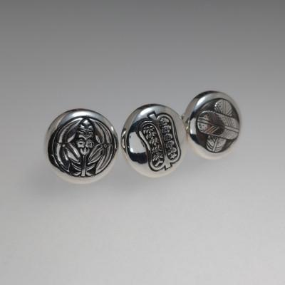 ふるさと納税 福山市 福山城歴代藩主 家紋ラペルピン【家紋B:松平家】 |  | 02