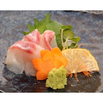 ふるさと納税 沼津市 トロのような脂ノリ 沼津産さしみ用鯛(皮引き済み・マダイ柵)約130g×3パック |  | 01