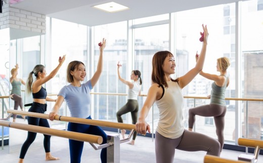
                  ベイクルーズグループ CARDIO BARREで使えるご招待券【3000円分】
                