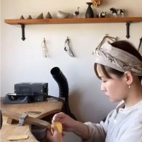 ブローチ ミツマタブローチ（brass）/　YUKIKOMATSUI ミツマタ 植物 真鍮 アンティーク ファッション 手作業 美濃市 岐阜県