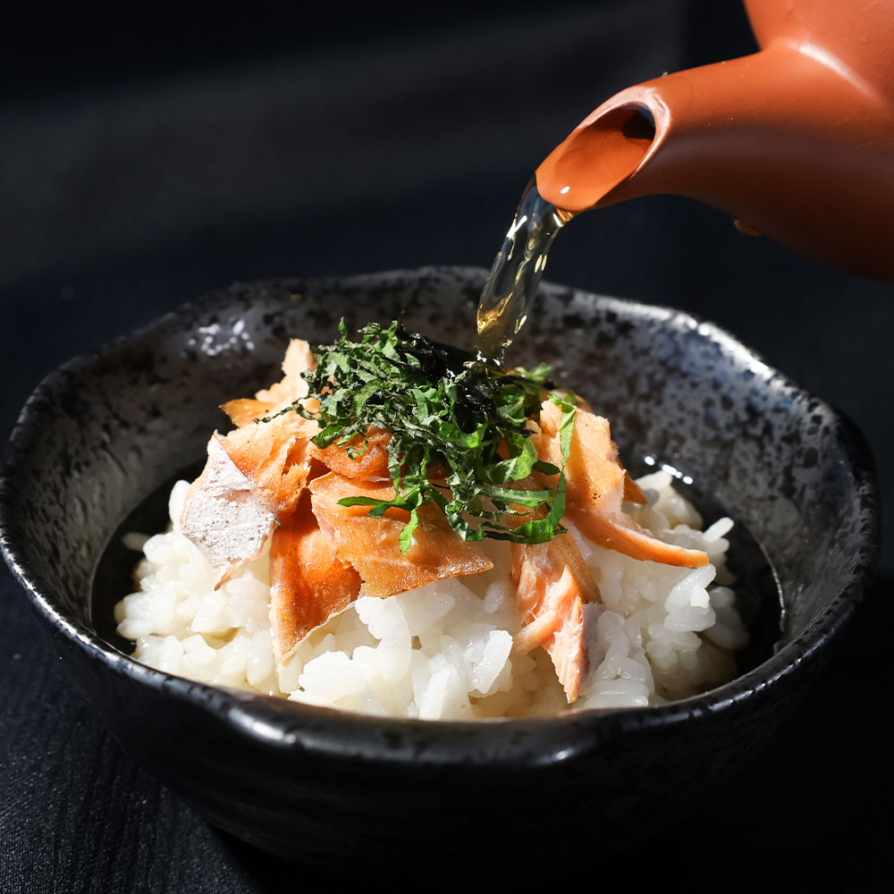 焼き塩鮭 20袋 1袋50g さけ サケ 秋鮭 焼魚 焼き魚 レンジ 魚 魚介類 海鮮 国産 簡単 時短 おかず おつまみ 和食 惣菜 食品 お取り寄せ ごはんのお供 お酒のあて
