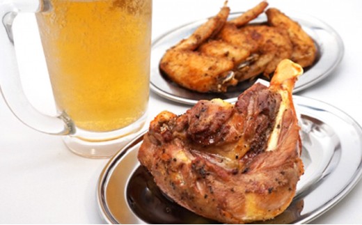 
                  骨付き鳥 おやどり 2本 手羽先 5本 骨付き鶏 詰め合わせ 親鳥 骨付き肉 鶏肉 鶏 鶏もも肉 ローストチキン 加工肉 加工品 おかず アウトドア キャンプ 肉汁 スパイシー 湯せん 簡単調理 ご当地グルメ B級グルメ おつまみ おかず 惣菜 酒の肴 ビール 焼酎 チューハイ ハイボール ワイン 日本酒 ウイスキー ふるさと納税骨付鶏 ふるさと納税肉 香川県 丸亀市 ふじむらTSK株式会社
                