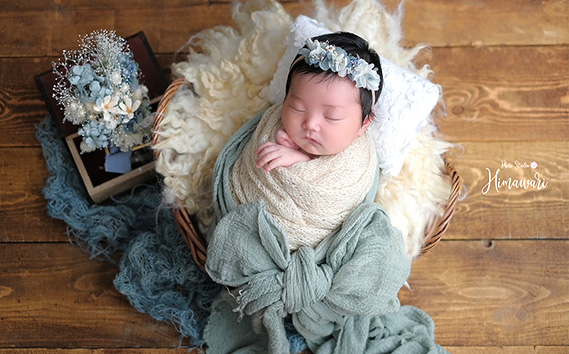 【ベビー向】ヘアバンド　ピンク　ニューボーンフォトや出産祝いに KWNBN003