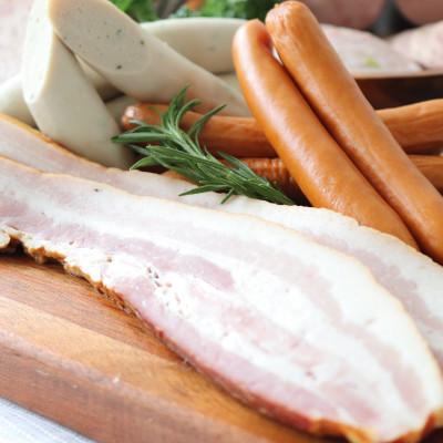 ふるさと納税 菰野町 【伊勢志摩サミット採用】ベーコン・ソーセージ9品フルセット |  | 02